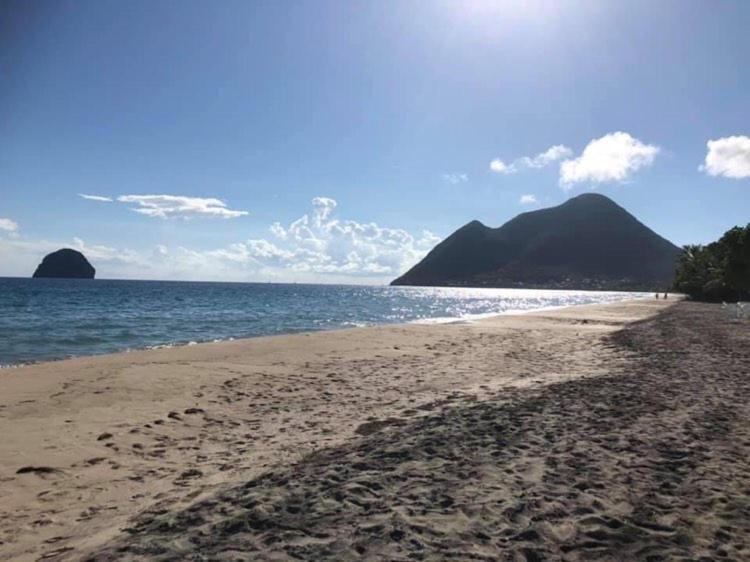 Apartamento Kaz Madinina Mabouya Le Diamant Exterior foto